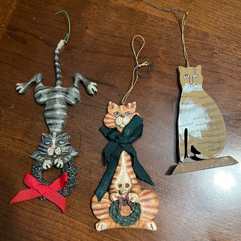 Christmas‎ Cat Ornaments